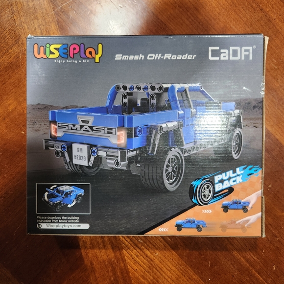 Amazon.com: WISEPLAY Off-Road Pull Back Model Cars to Build  New Smash Off-Roader Blue Building Set